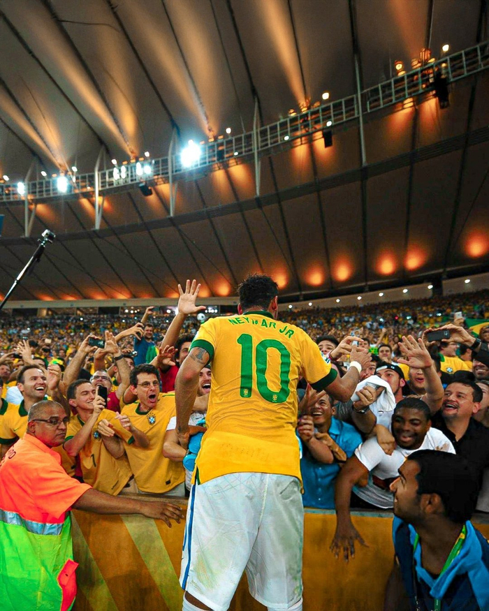 连续5场欧冠进球！马丁内利创阿森纳俱乐部历史纪录（欧冠五连斩！马丁内利刷新阿森纳队史纪录）